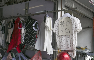 广州沙河顶服装批发城 按斤卖衣背后的行业困境与转型思考