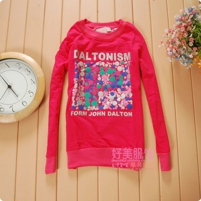 女装批发采购全攻略 品牌、价格、样品图片与库存尾货信息深度解析